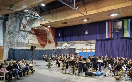 Solistka Nika Kotnik fagot